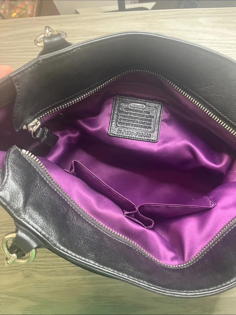 Coach Madison Tote BLACK LEATHER - Picture 5 of 8